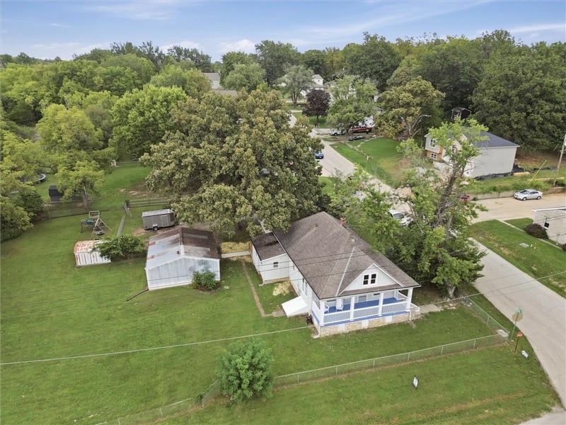 1300 Kearney Rd, Excelsior Springs, MO 64024