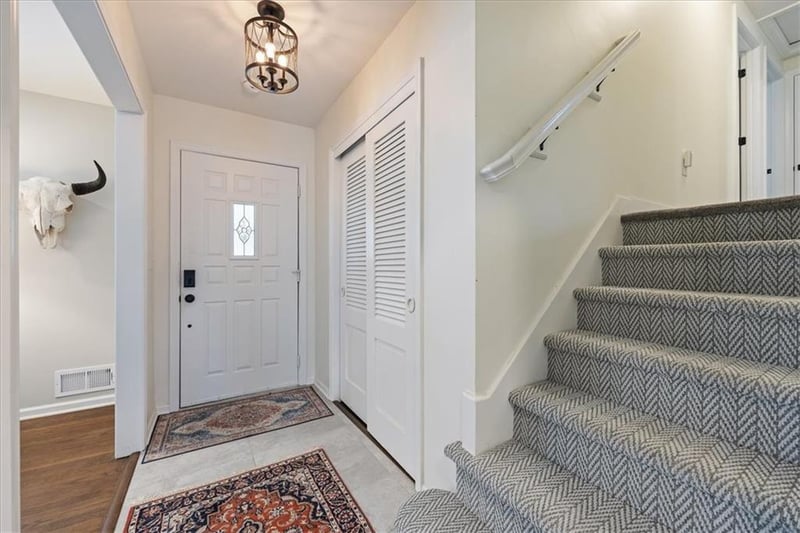 11512 Walnut St, Kansas City, MO 64114