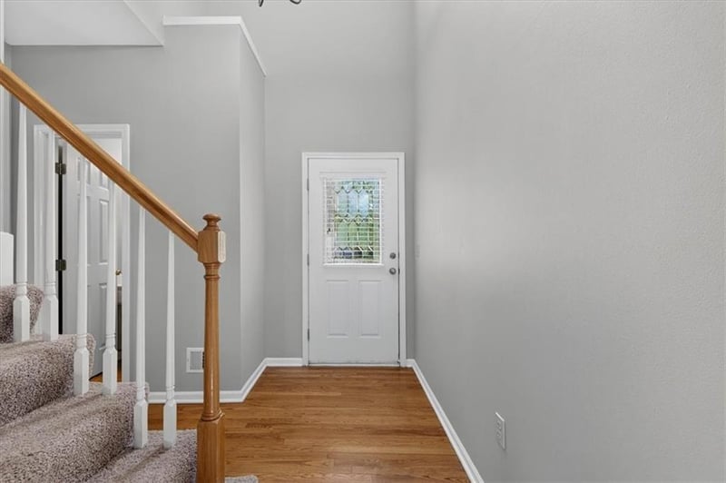 11905 Westgate Cir, Overland Park, KS 66213