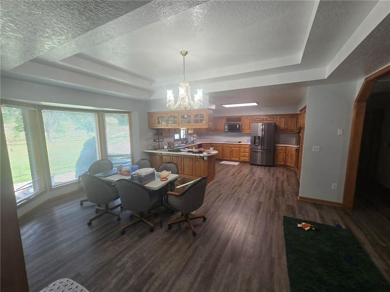 529 SE Dd Hw, Warrensburg, MO 64093