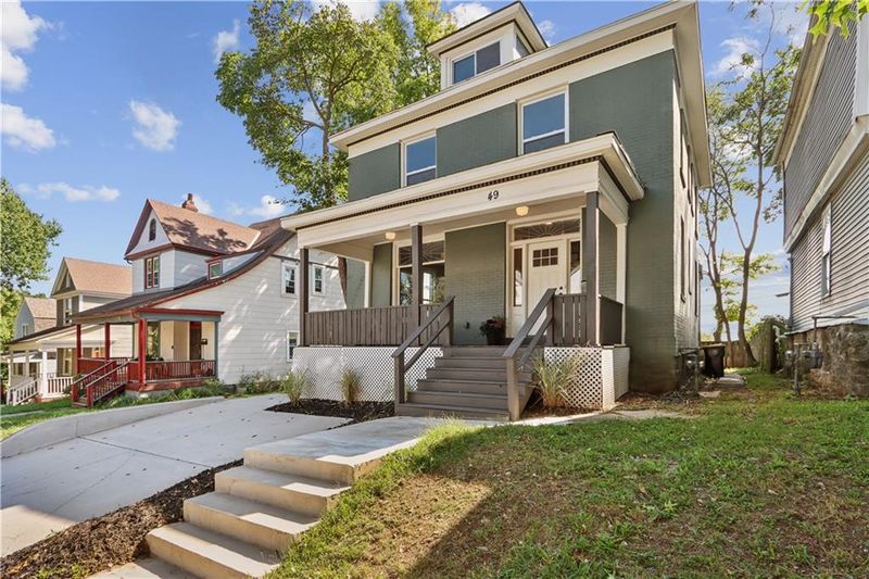 49 E 32 St, Kansas City, MO 64111