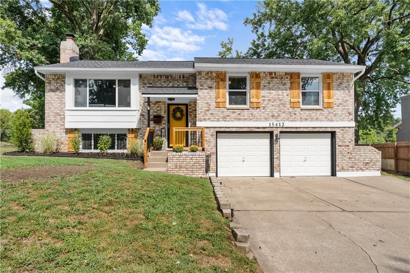 15412 E 42nd Pl, Independence, MO 64055