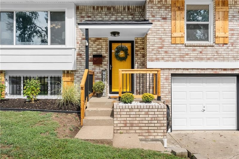 15412 E 42nd Pl, Independence, MO 64055