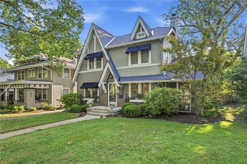 7241 Belleview Ave, Kansas City, MO 64114
