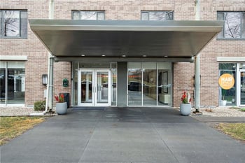 600 E 8th St #4F, Kansas City, MO 64106