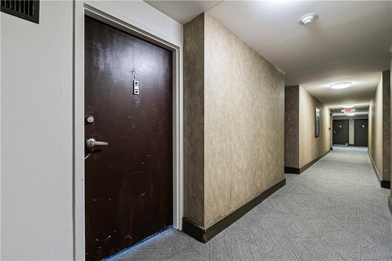 600 E 8th St #4F, Kansas City, MO 64106