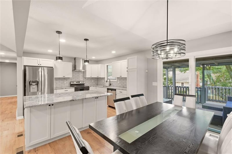 16021 W 153rd Ter, Olathe, KS 66062