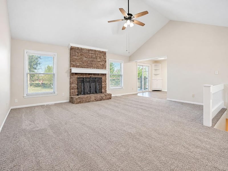 328 N Cherry St, Gardner, KS 66030