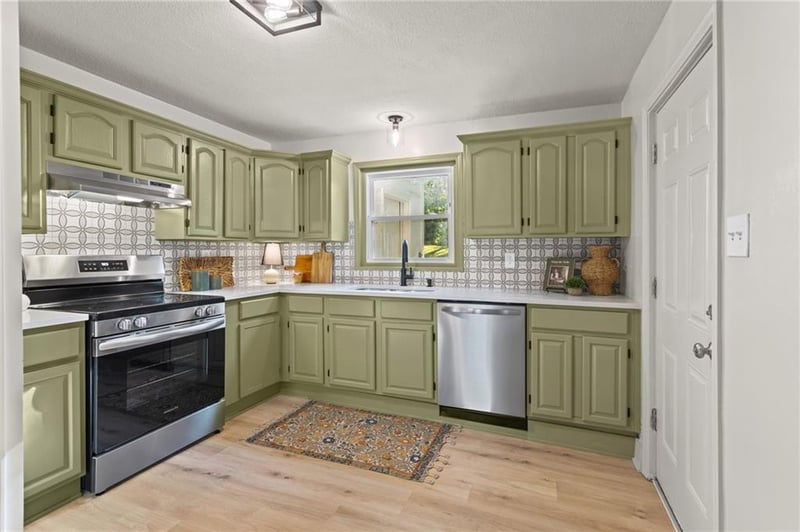 7405 Park Ave, Kansas City, MO 64132