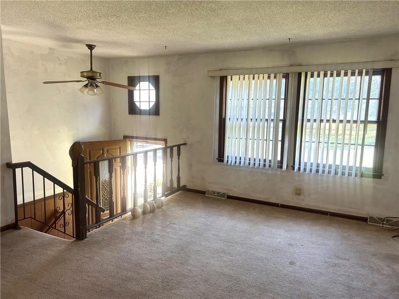 7001 Sloan Ave, Kansas City, KS 66109