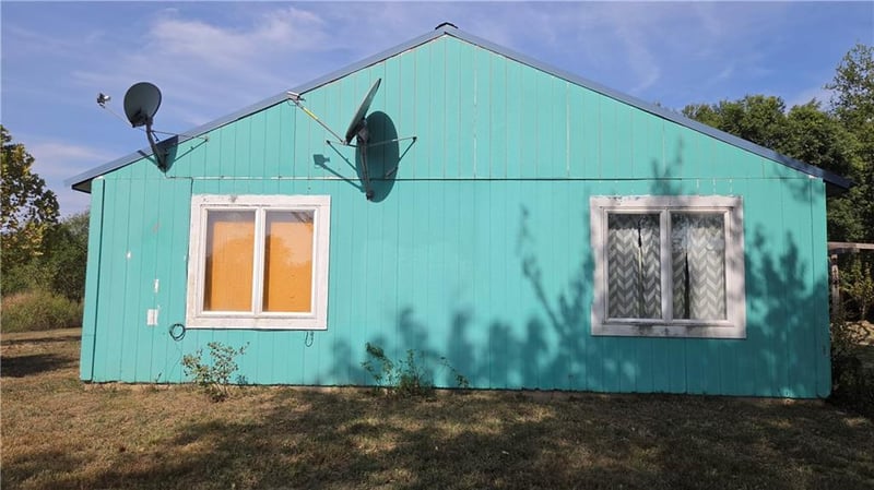 34525 W 407th St, Parker, KS 66072