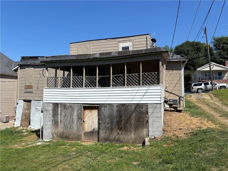 5106 Barbara St, St Joseph, MO 64503