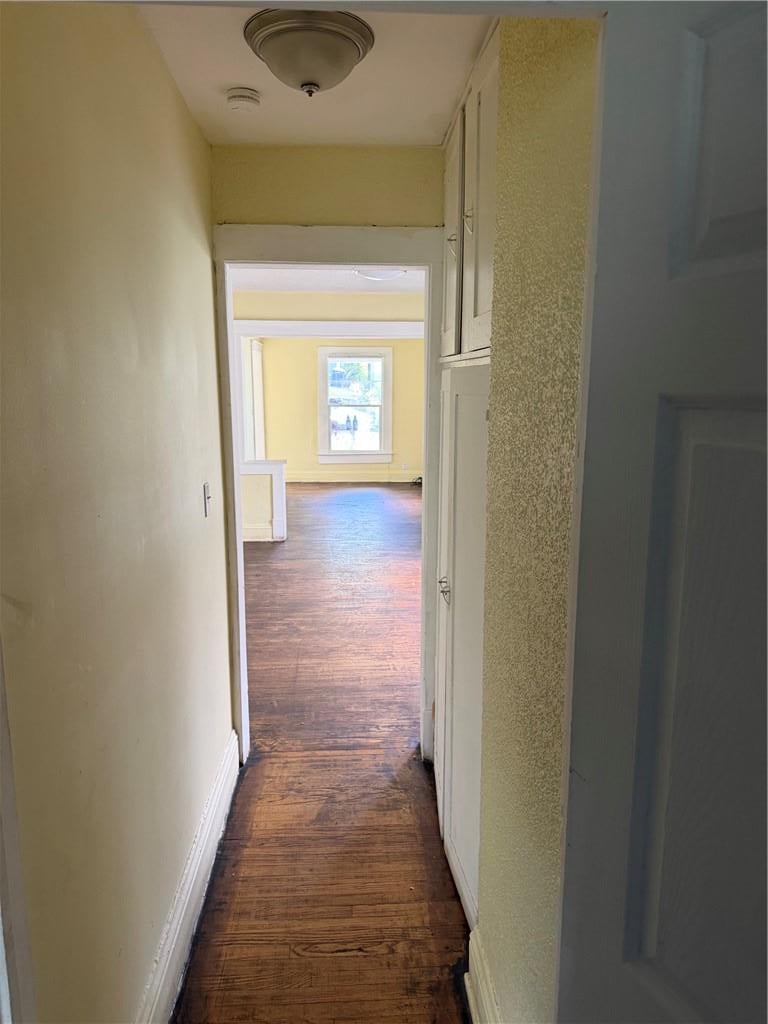 6621 E 12th Ter, Kansas City, MO 64126