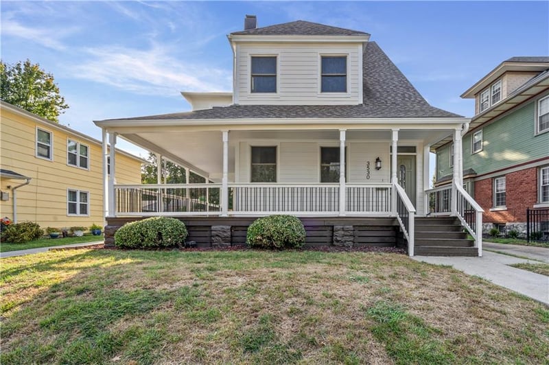 3530 Kenwood Ave, Kansas City, MO 64109