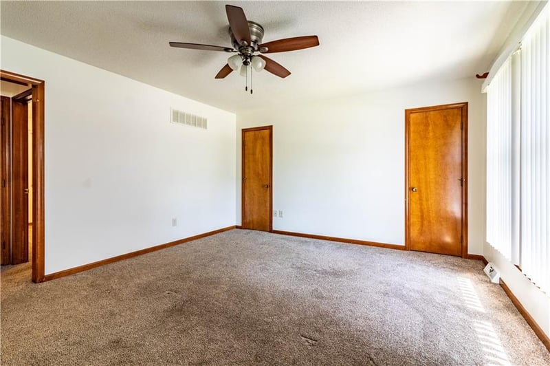 201-203 E Russell Ave, Warrensburg, MO 64093