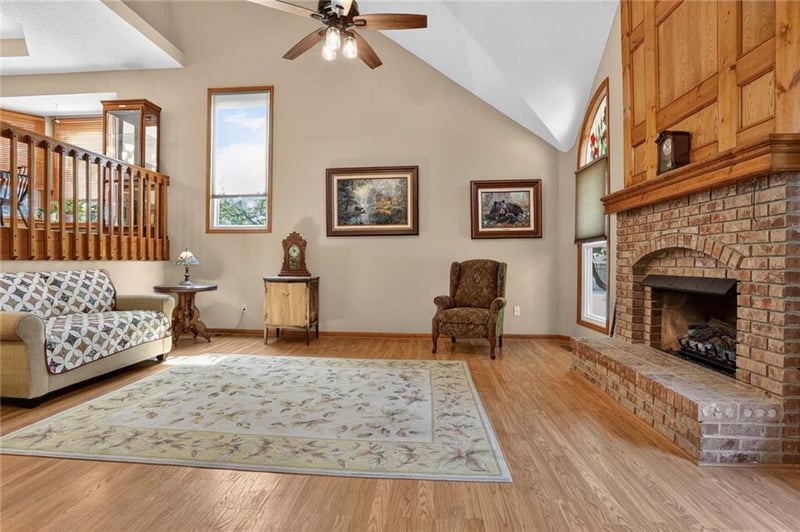 4140 NW 78th St, Kansas City, MO 64151