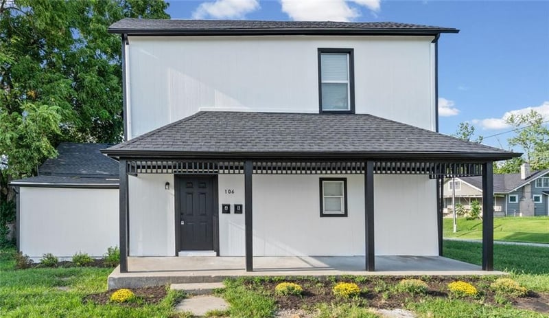 106 E Buchanan St, Richmond, MO 64085