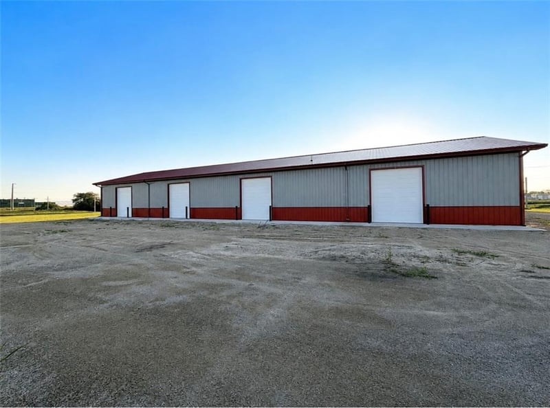 1021 Wilson Industrial Rd, Maryville, MO 64468