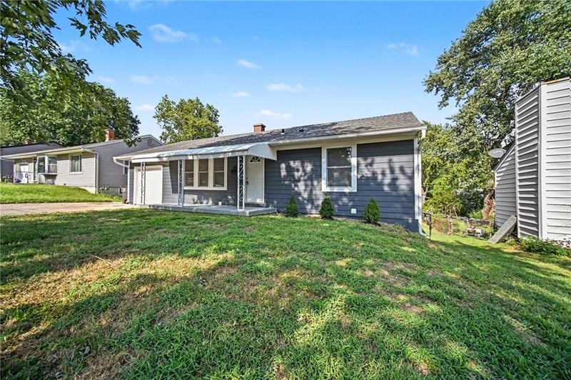 609 N Sunset Dr, Independence, MO 64050