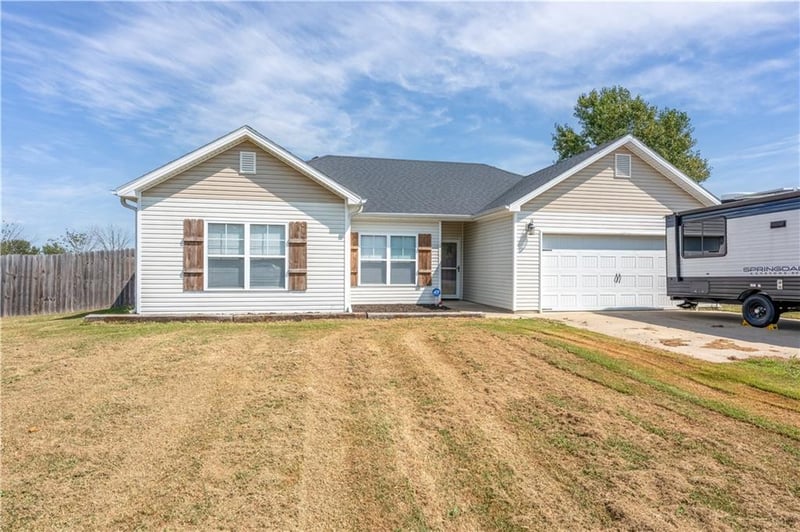 393 SE 971st Rd, Knob Noster, MO 65336