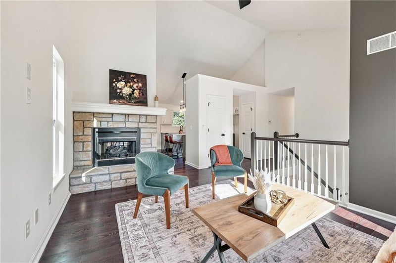 1005 N Clinton St, Olathe, KS 66061