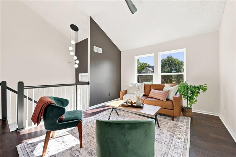 1005 N Clinton St, Olathe, KS 66061