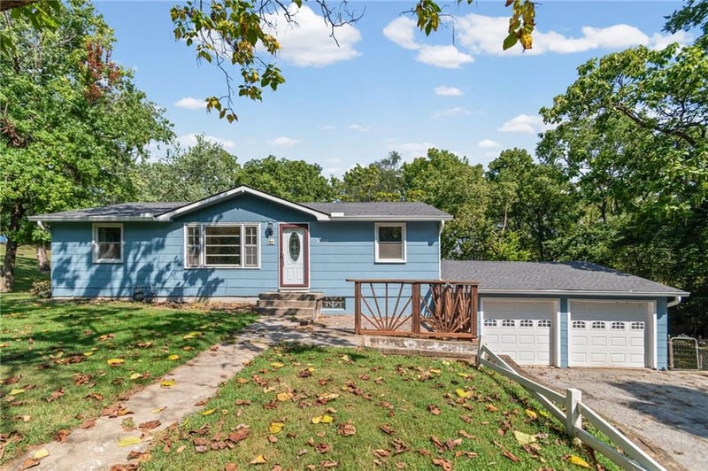 4516 NW Gleason Rd, Kansas City, MO 64151