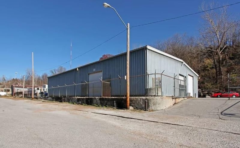 3425 Terrace St, Kansas City, MO 64111