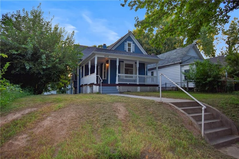 414 Topping Ave, Kansas City, MO 64123