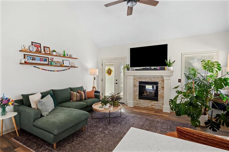 701 N Rockwell Ave, Independence, MO 64056