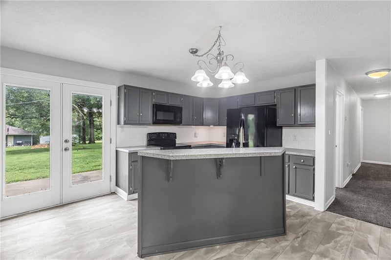 506 E 165th St, Belton, MO 64012