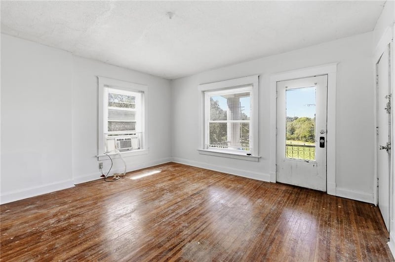 305 Bellefontaine Ave, Kansas City, MO 64124