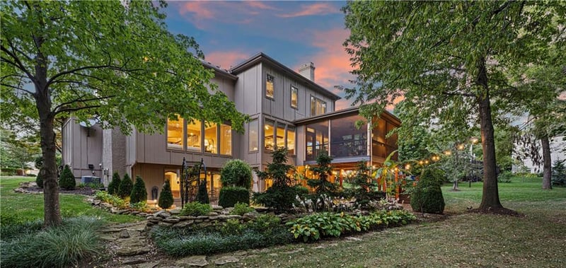13213 El Monte St, Leawood, KS 66209