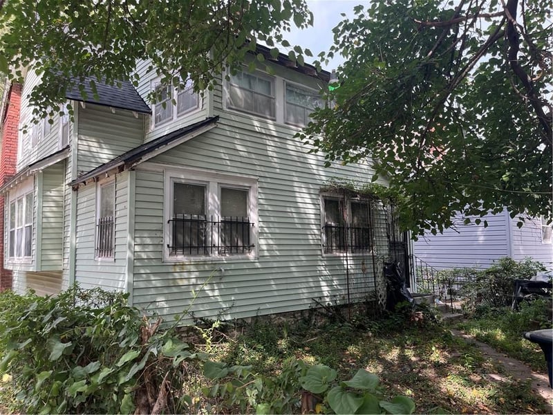 3501 E 25th St, Kansas City, MO 64127