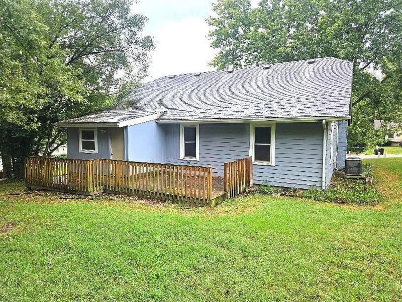 603 Hill St, Richmond, MO 64085