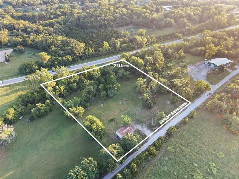 32124 Pisgah Cemetery Rd, Excelsior Springs, MO 64024