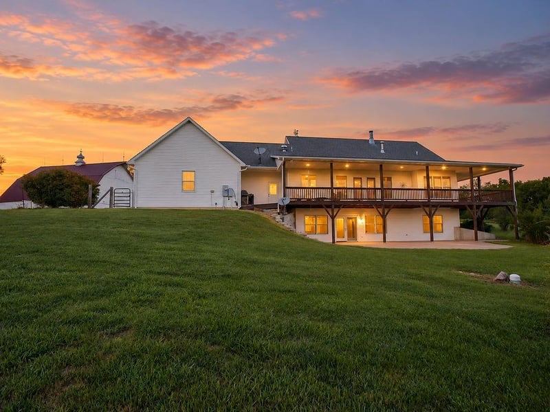 5318 SW Mcculloch Rd, Plattsburg, MO 64477