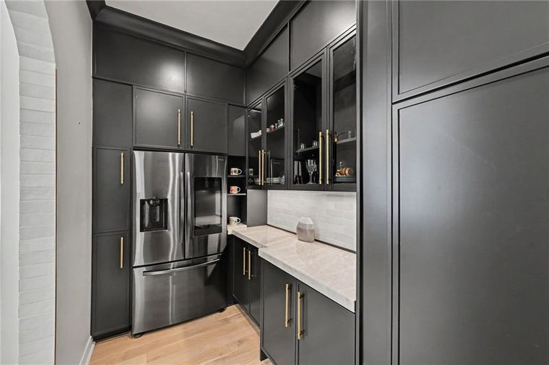 5346 W 123rd St, Leawood, KS 66209