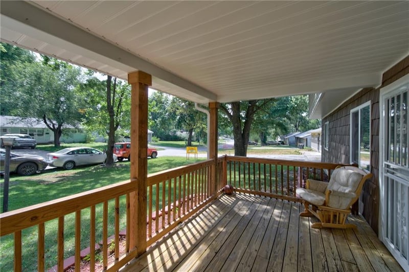 11424 Palmer Ave, Kansas City, MO 64134