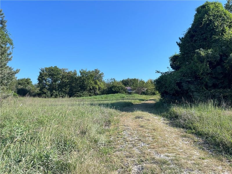 1143 NW 250th Rd, Holden, MO 64040