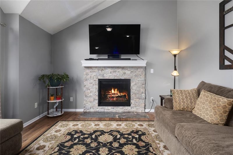 10636 N Holmes St, Kansas City, MO 64155