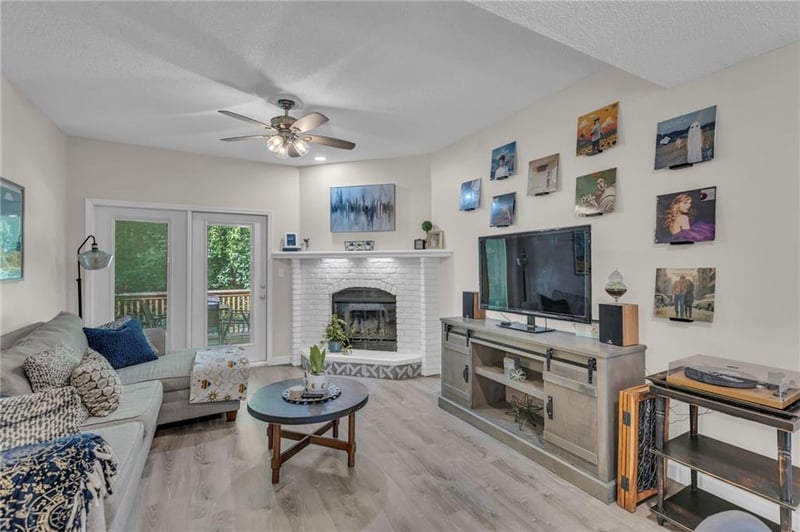1409 Lawrence Ave #C, Lawrence, KS 66049