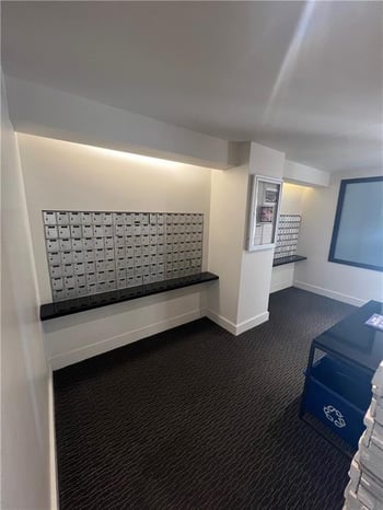 600 E 8th St #3M, Kansas City, MO 64106