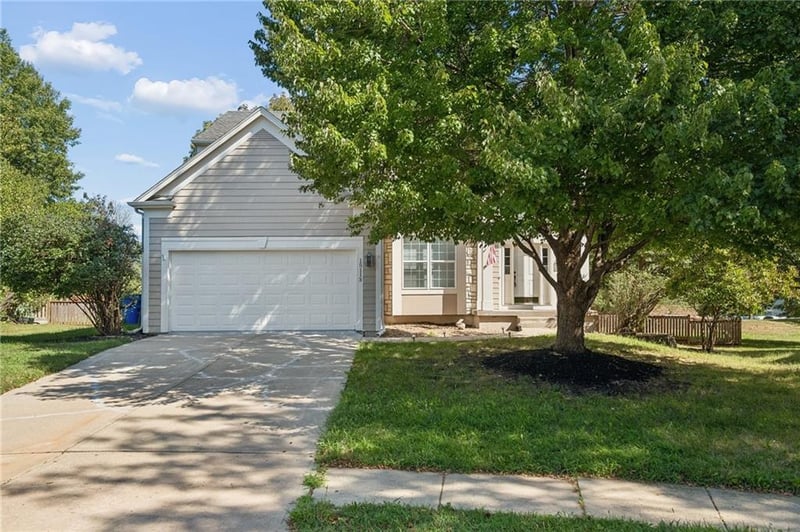 15113 W 156th Ter, Olathe, KS 66062