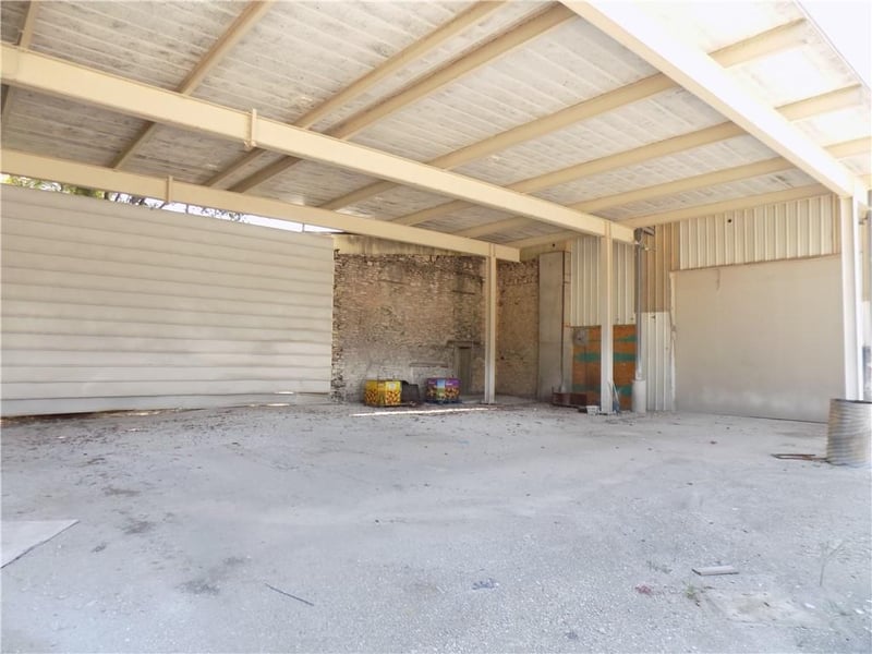 801 W Wilson St, Ottawa, KS 66067