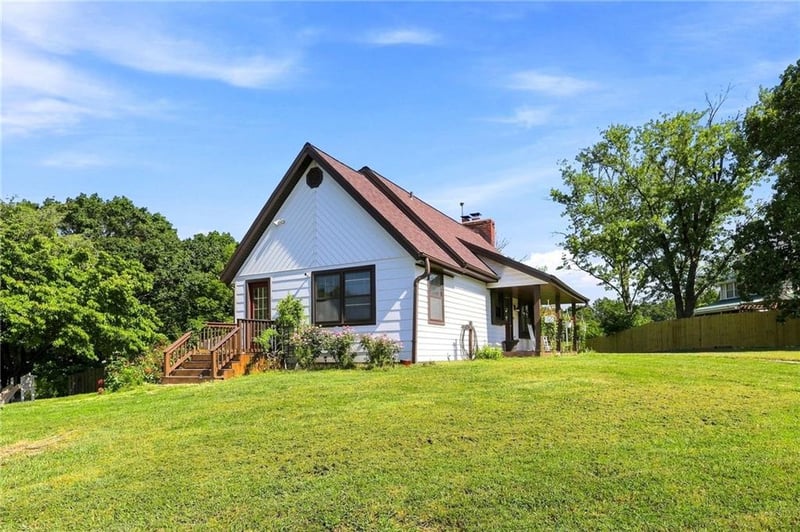463 NW 600th Rd, Warrensburg, MO 64093