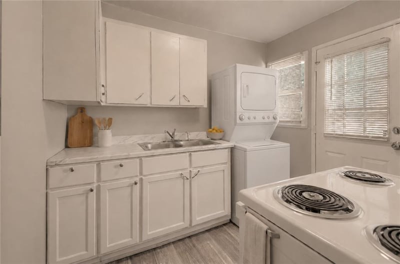 4319 Towers Rd, Kansas City, MO 64130