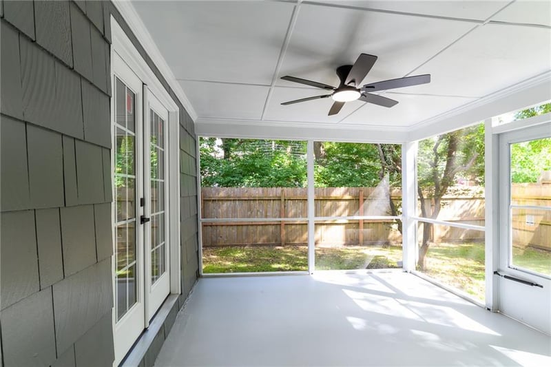2001 W 79 St, Prairie Village, KS 66208