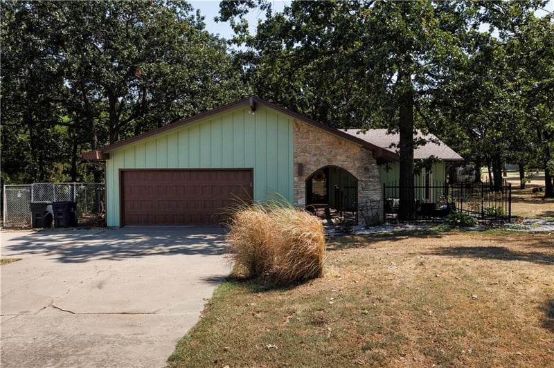 2936 Crown Dr, Independence, KS 67301