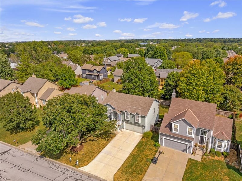 1008 N Clinton St, Olathe, KS 66061